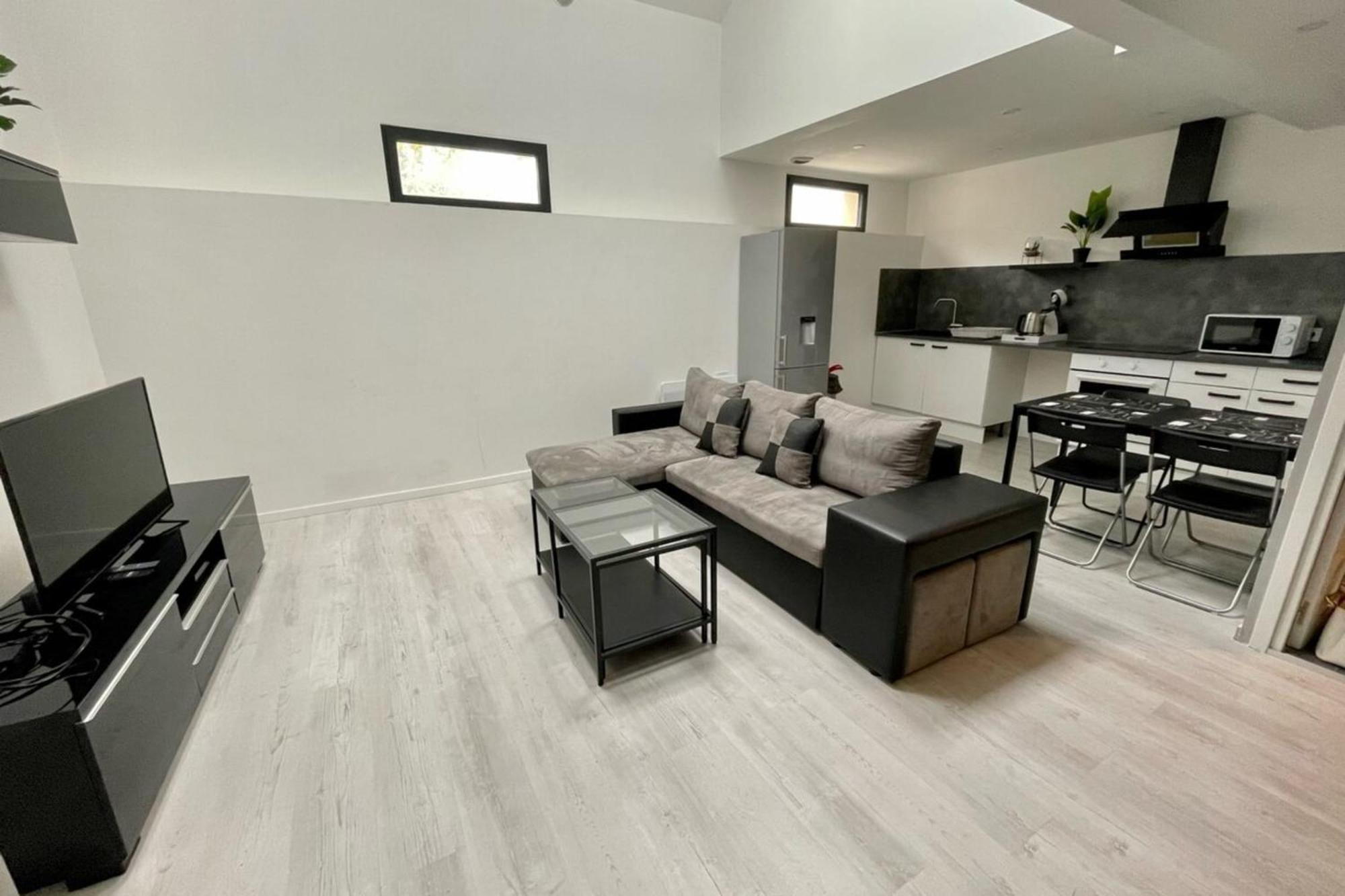 Duplex Montereau Centre - Chez Marc Apartment Exterior photo